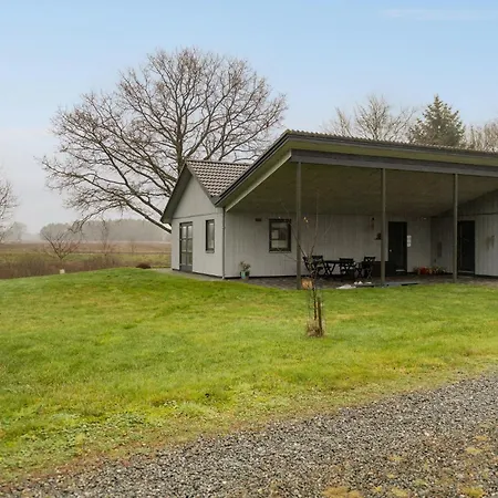 Semesterbostad 2 Bedroom Beautiful In