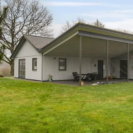 Vakantiehuis 2 Bedroom Beautiful In