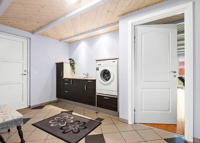 度假居 2 Bedroom Beautiful In *